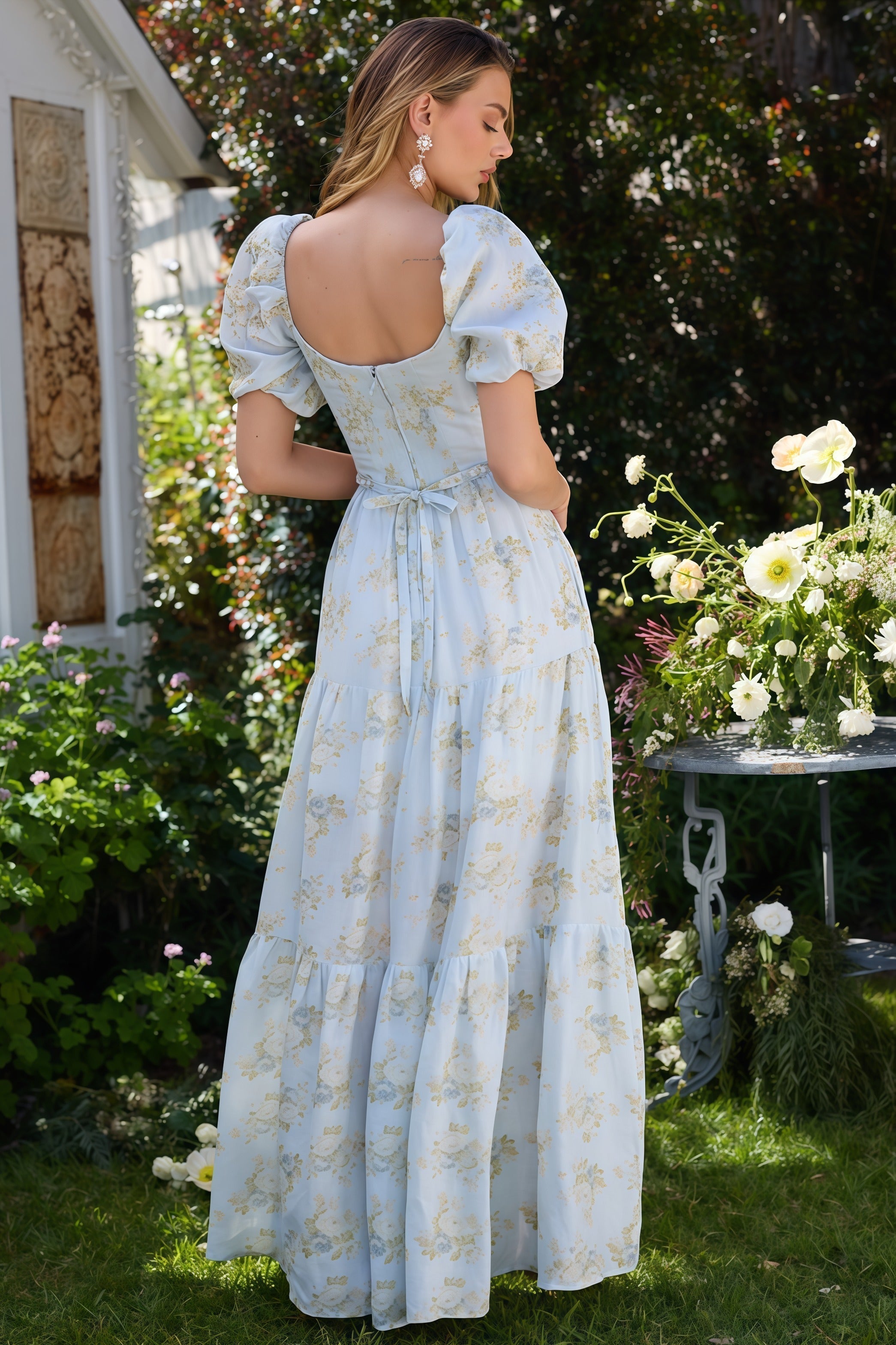 Noelia - Vestido Elegante de Caída Fluida